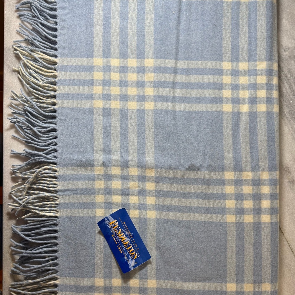 NWT Pendleton virgin Wool Merion Throw